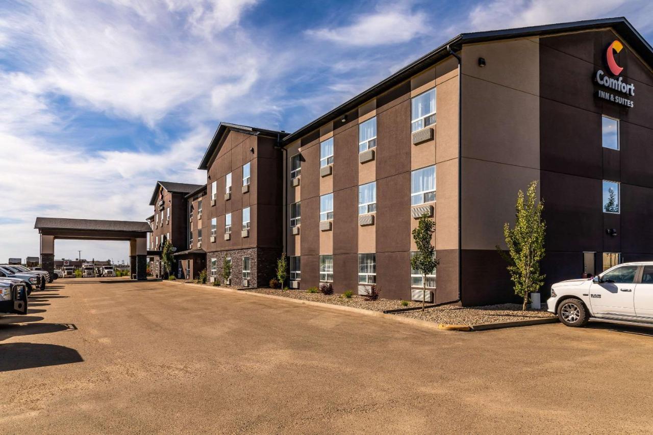 Comfort Inn & Suites Fox Creek Exterior photo